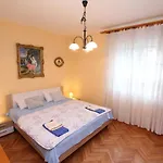 شقة Oto *